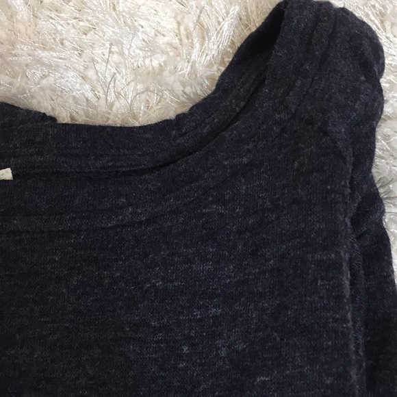 Long sleeve top with elbow cutouts - Picture 8 of 8